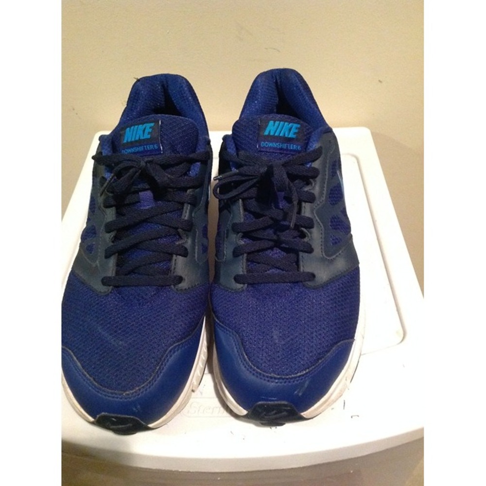 Nike Downshifter Blue Running Shoes Size 11.5